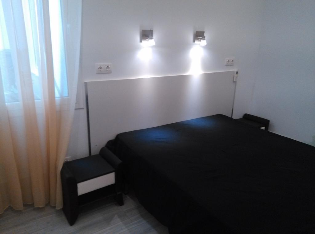Apartamentos Bcntourism Pineda de Mar Esterno foto