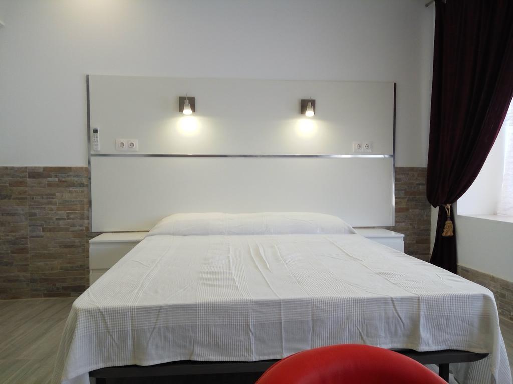 Apartamentos Bcntourism Pineda de Mar Esterno foto