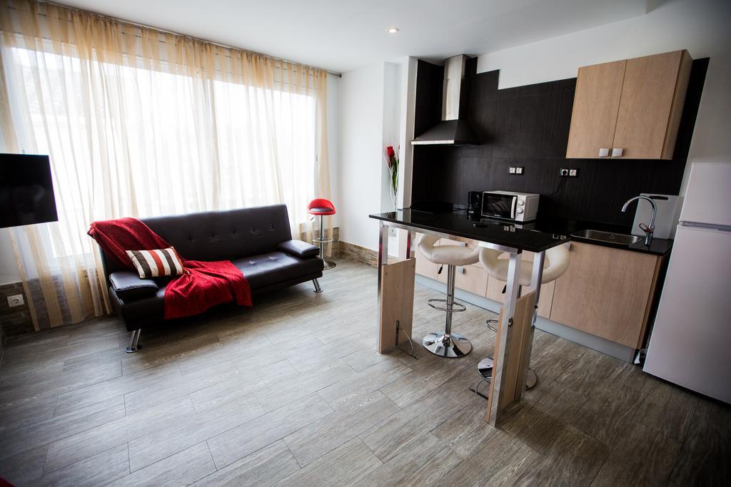 Apartamentos Bcntourism Pineda de Mar Esterno foto